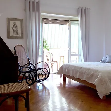 Felice Monteverde Vecchio Oda ve Kahvaltı Roma