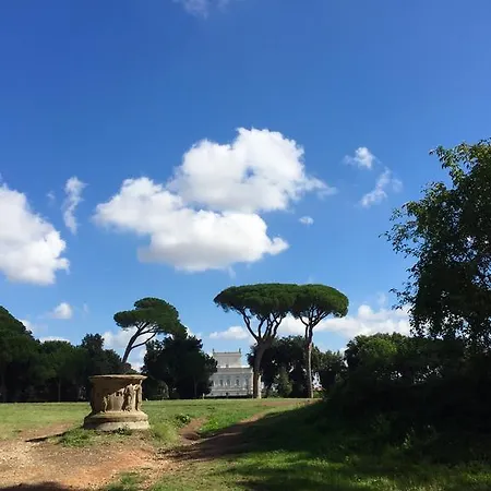 Felice Monteverde Vecchio Oda ve Kahvaltı Roma