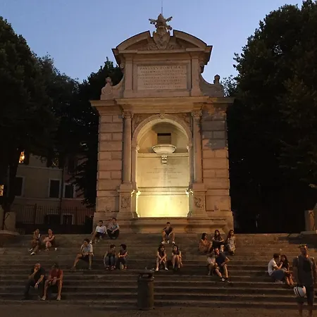 Felice Monteverde Vecchio *