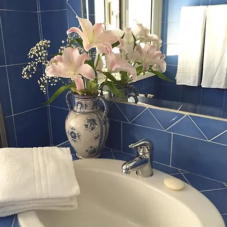 Felice Monteverde Vecchio Bed & Breakfast *