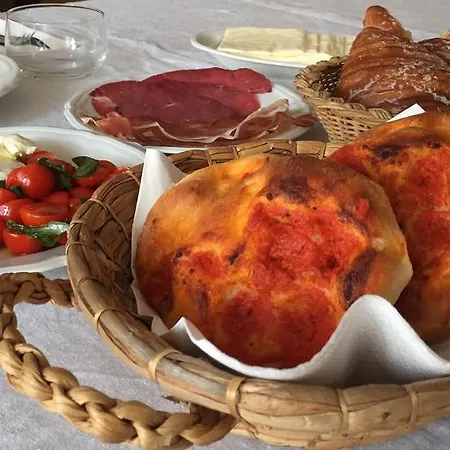 Alojamento de Acomodação e Pequeno-almoço Felice Monteverde Vecchio